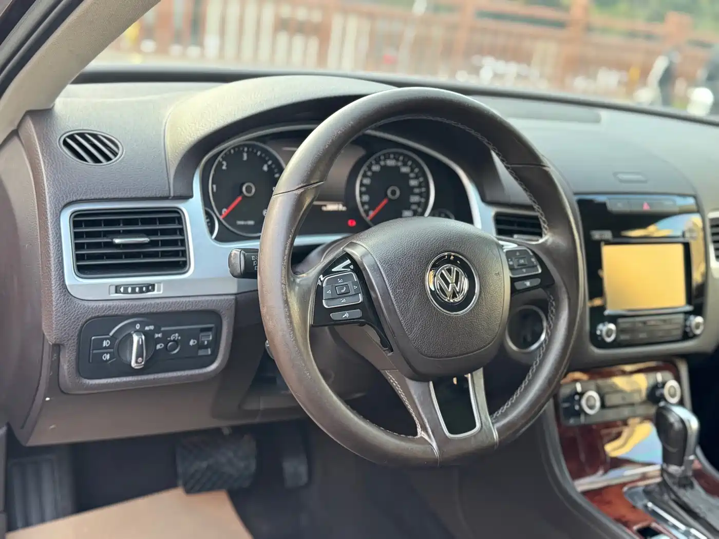 Volkswagen Touareg 2011 3.0TSI Standard фото 9