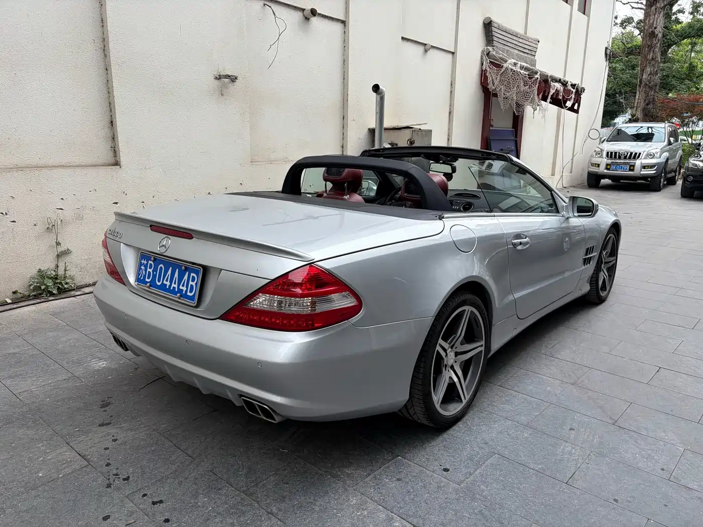 Mercedes-Benz SL-Class 2011 SL 300 Grand Edition фото 5