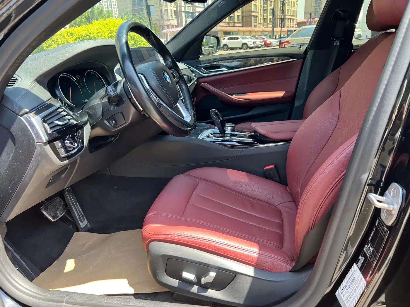 BMW 5 Series 2018 Facelift 530Li Leading M Sport Package фото 10