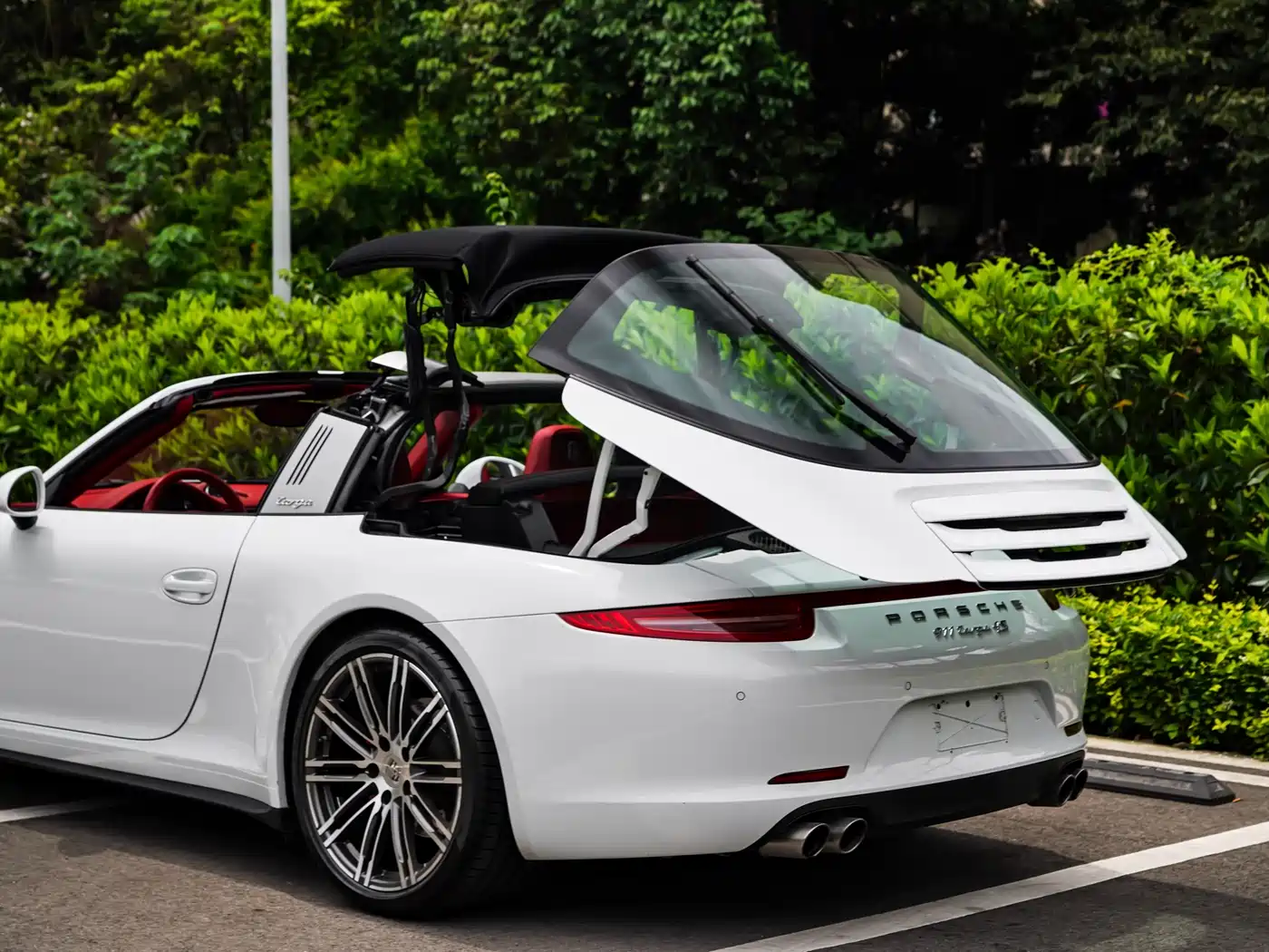 Porsche 911 2014 Targa 4S 3.8L фото 33