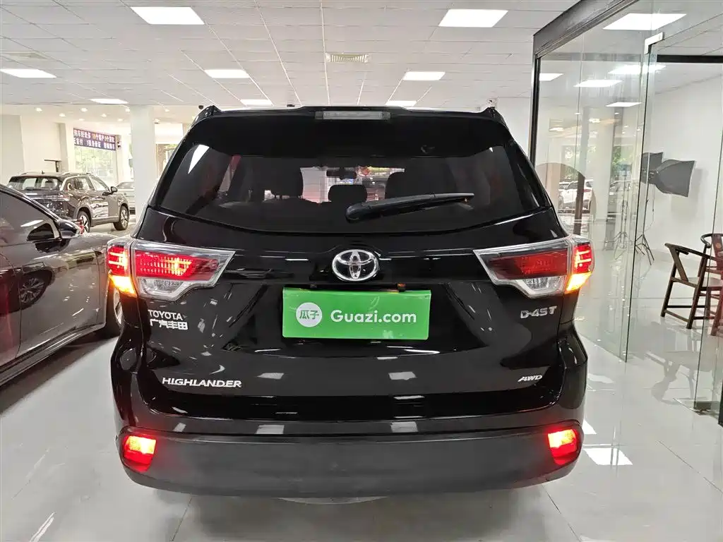 Toyota Highlander 2017 2.0T 4WD Elite 7-Seater фото 4