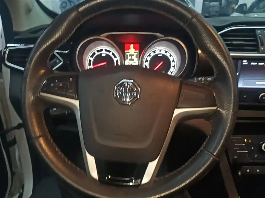 MG Roewe RX5 2016 2015 1.5TGI TST Luxury Edition