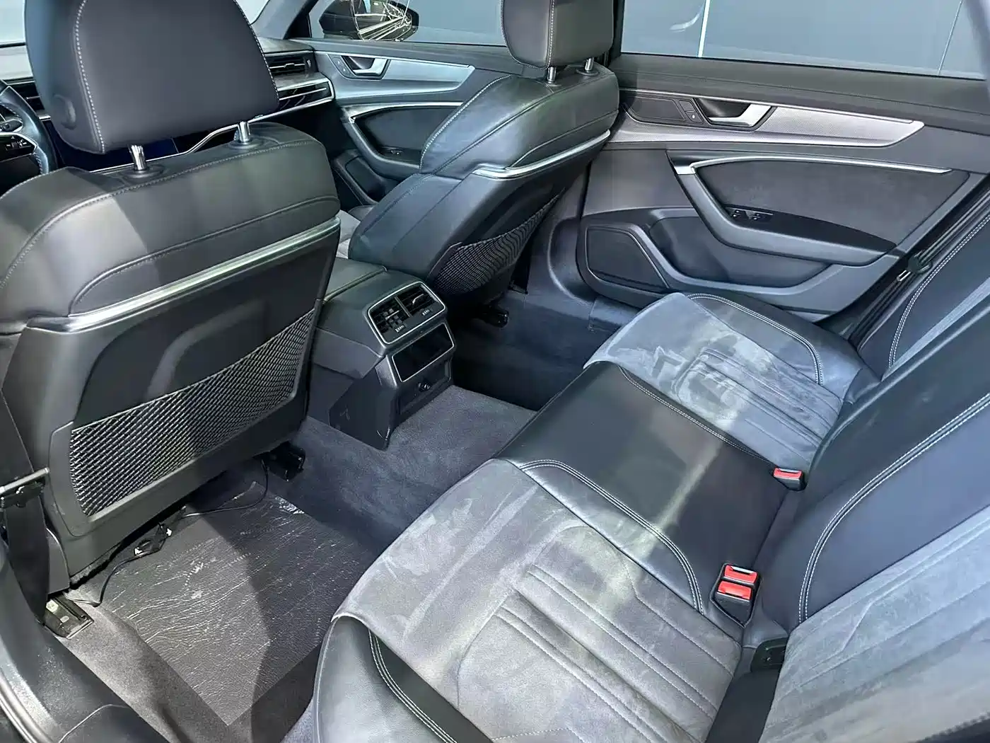 Audi A6L 2019 45 TFSI quattro Premium Dynamic фото 10