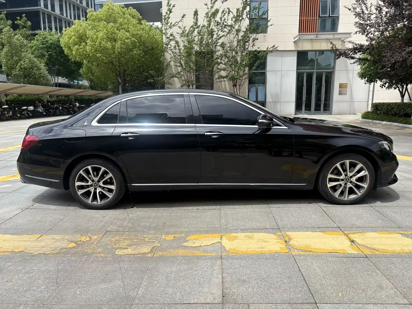 Mercedes-Benz E-Class 2019 E 260 L фото 5