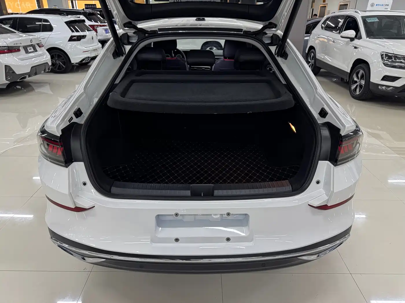 Volkswagen Lamando, миниатюра 11