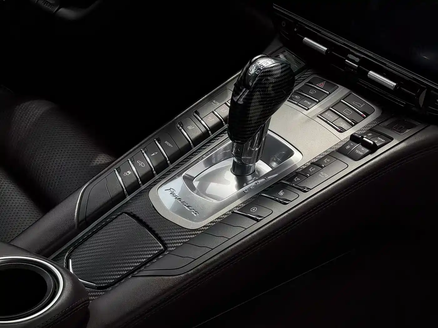 Porsche Panamera 2014 Panamera 4 3.0T фото 14