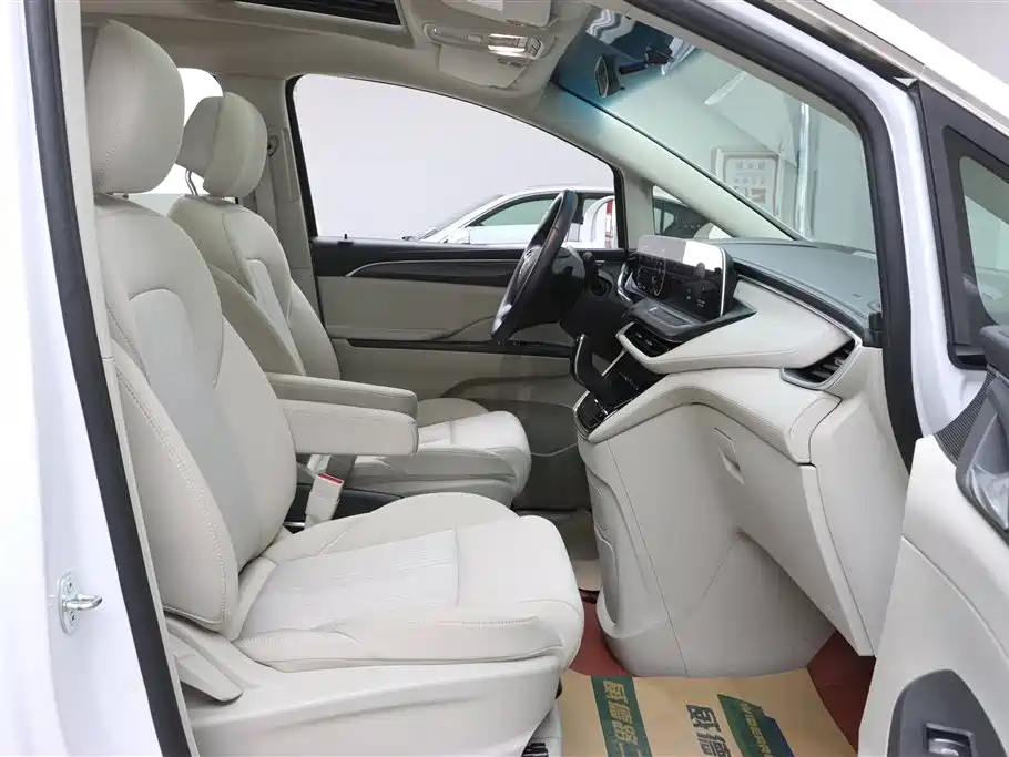 Buick GL8 2022 ES Landmark 653T Comfort фото 14