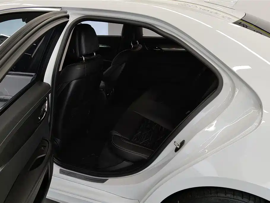 Cadillac ATS-L 2017 28T Technology фото 11