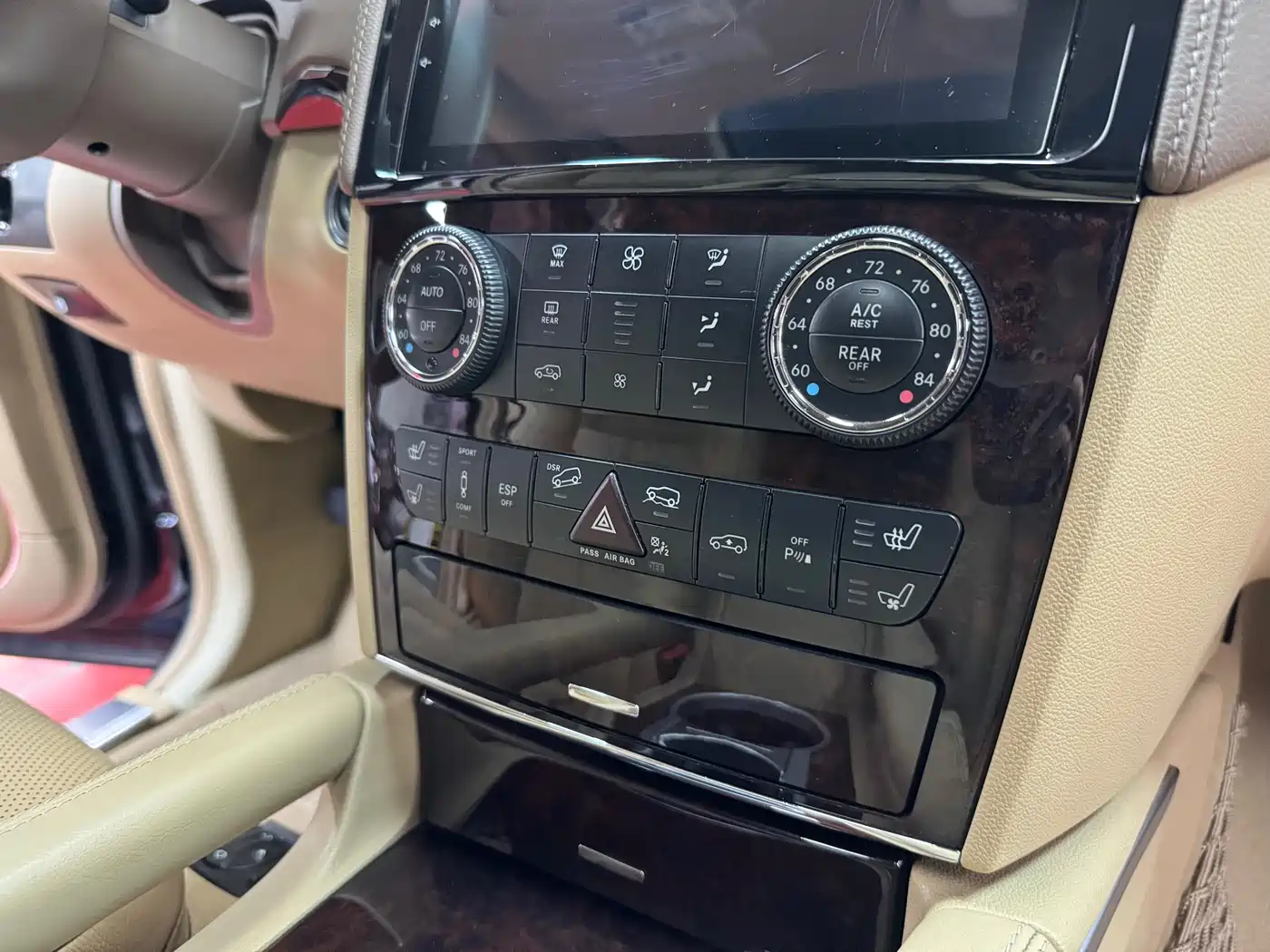 Mercedes-Benz GL-Class фото 30