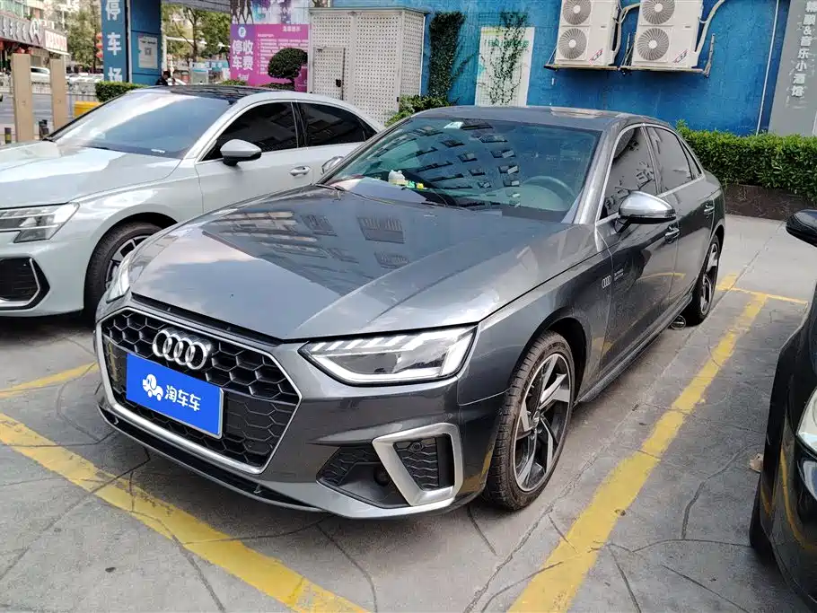 Audi A4L 2021 40 TFSI Premium Life Edition