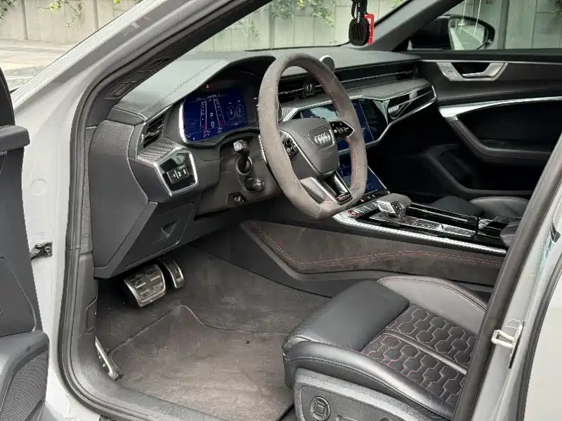 Audi RS 6 2021 RS 6 4.0T Avant Premium фото 5