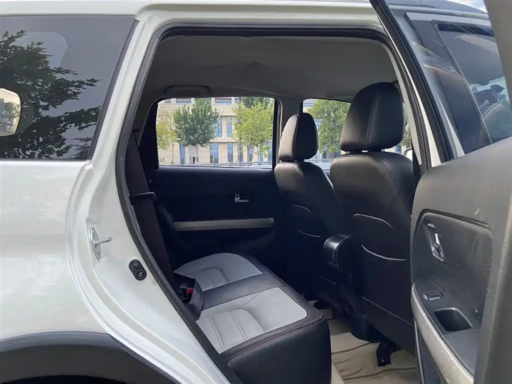 Great Wall M4 2014 2014 1.5L Manual Luxury