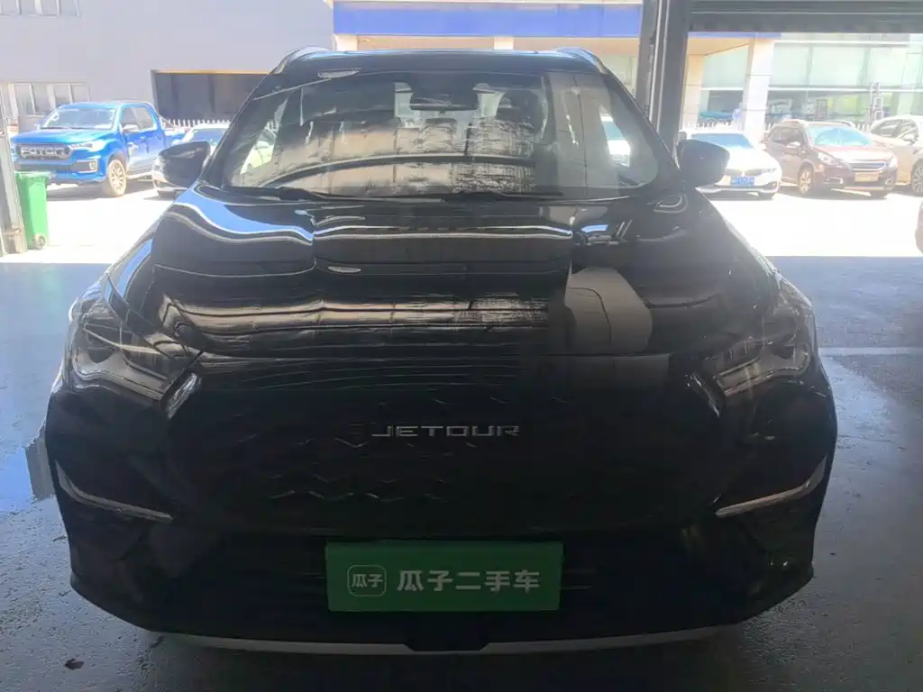2025 Jetour X90