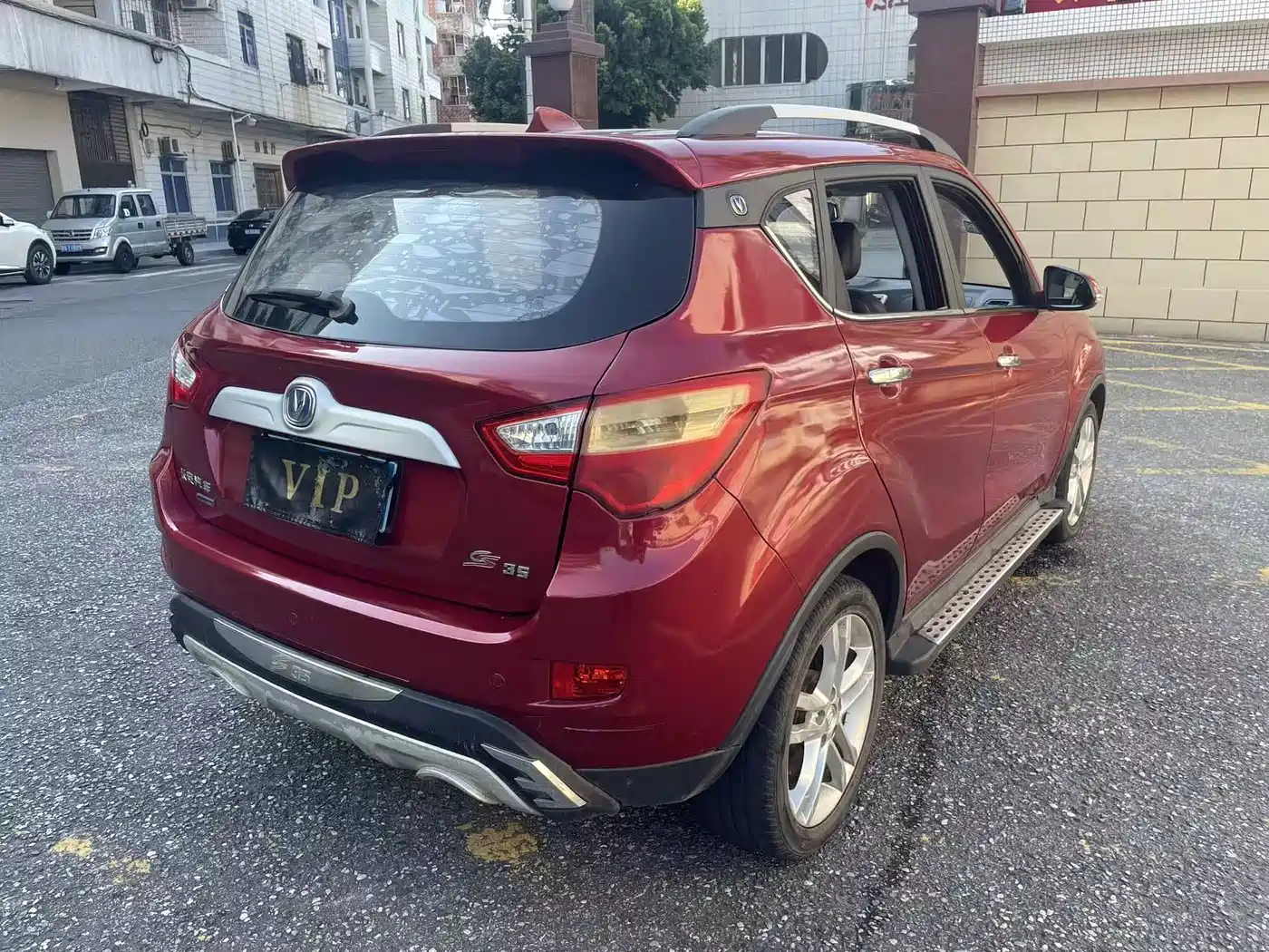 Changan CS35 2015 2015 1.6L Automatic Luxury (China V)