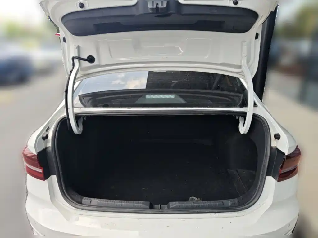 Volkswagen Lavida, миниатюра 10