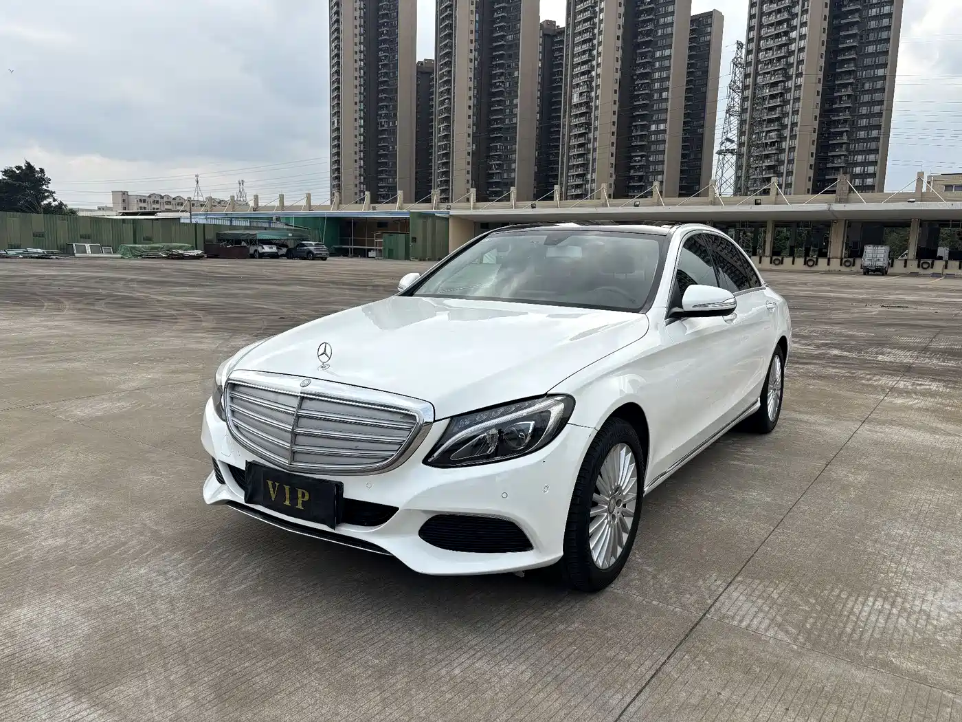 Mercedes-Benz C-Class 2015 Facelift C 200 L
