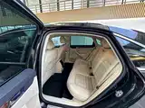 صورة 6 - Volkswagen Passat