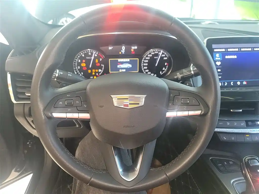 Cadillac CT5 2022 28T Luxury (Standard) фото 11