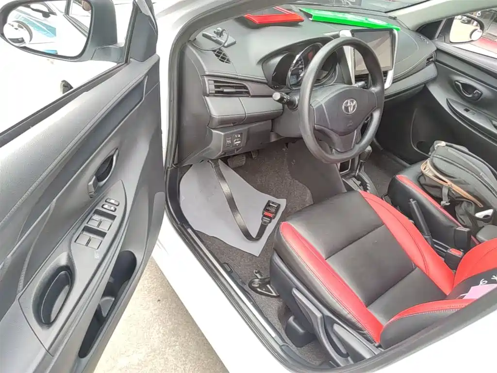 Toyota YARiS L Zhi Xuan 2016 Facelift 1.5E CVT Charming Edition фото 16