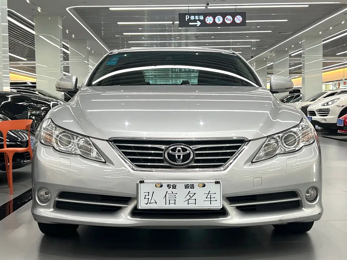 Toyota Reiz 2010 2.5V Elegance Elite Edition фото 2