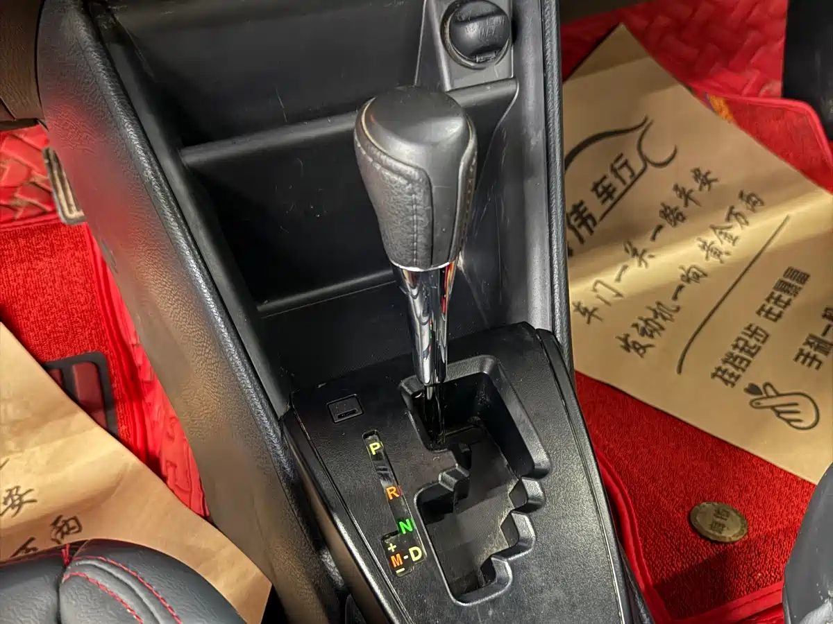 Toyota YARiS L Zhi Xiang 2021 1.5L CVT Luxury Edition фото 8