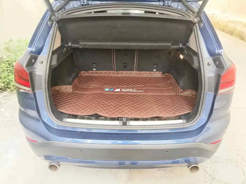 Фото 5 - BMW X1