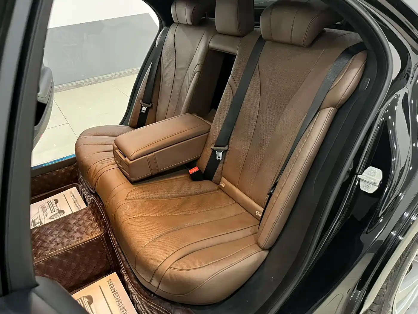 Mercedes-Benz S-Class 2014 S 320 L Business фото 24