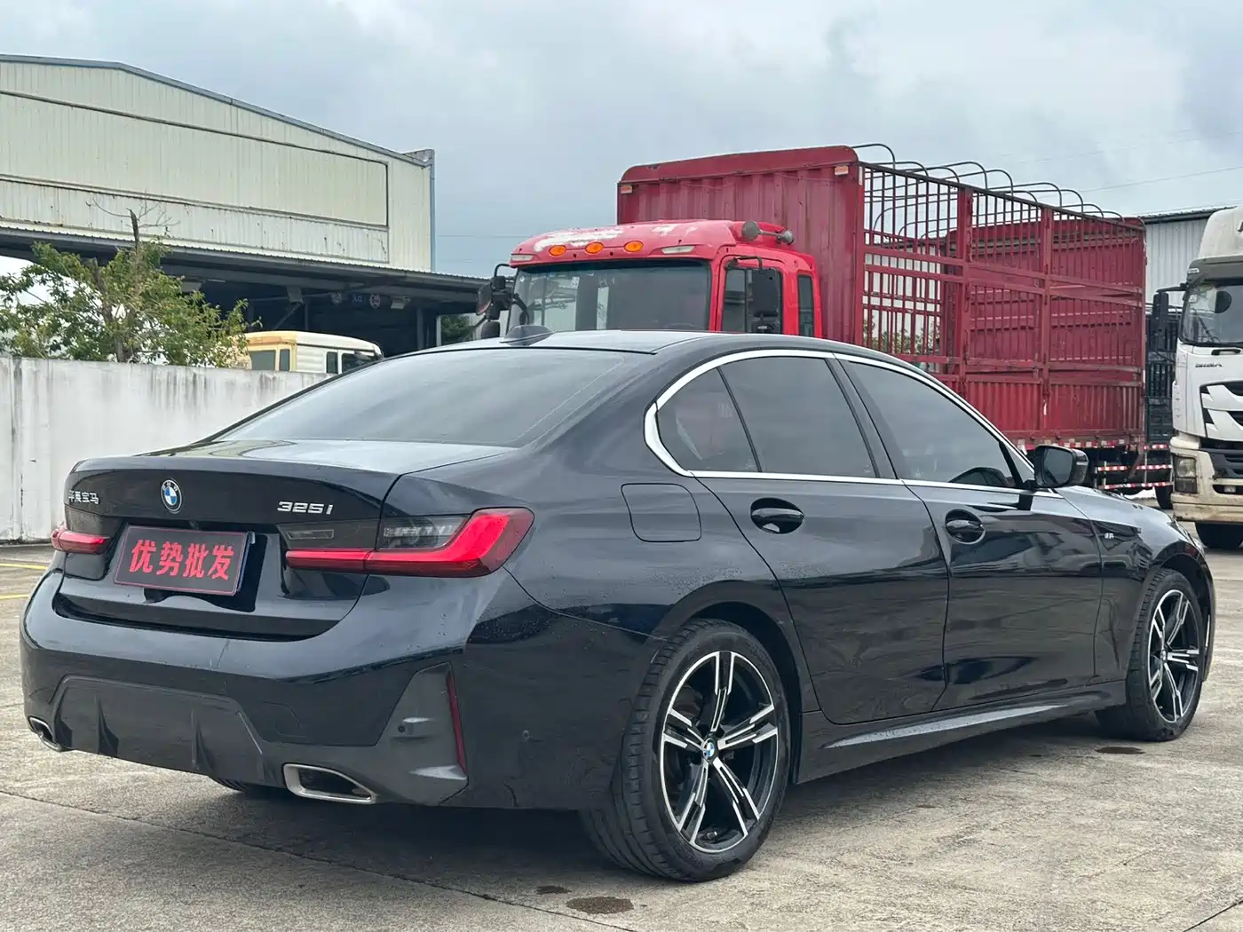 Фото 9 - BMW 3 Series