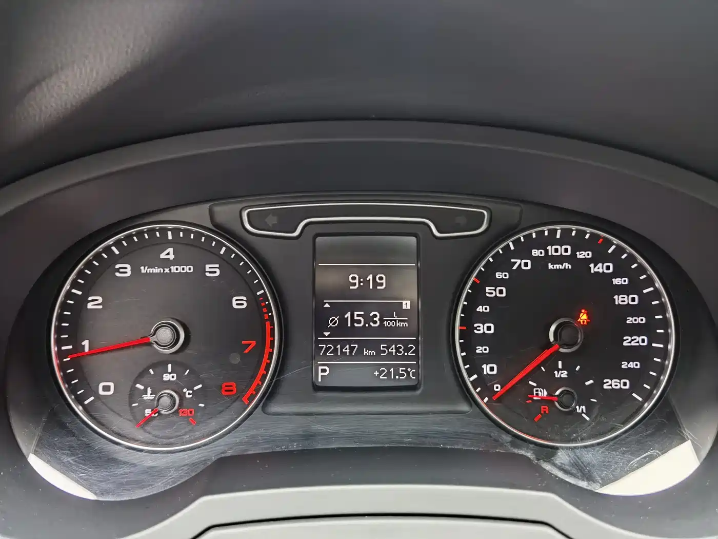 Audi Q3 2015 35 TFSI Comfort фото 17