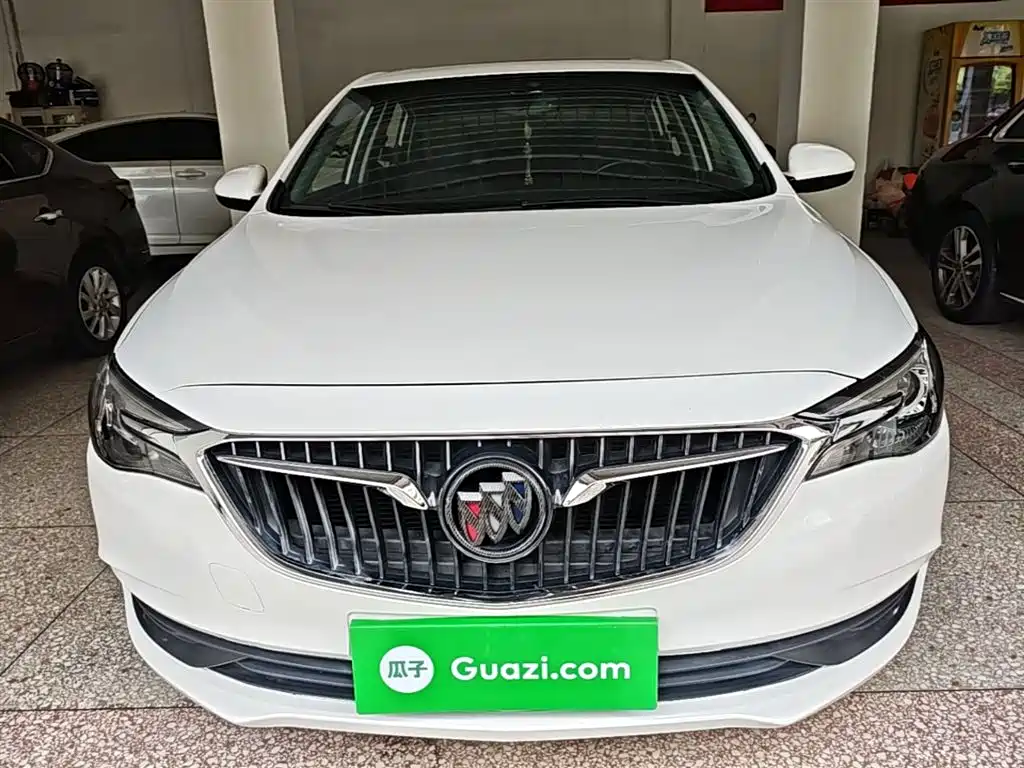Buick Excelle 2019 18T Auto Connected Elite China VI фото 3