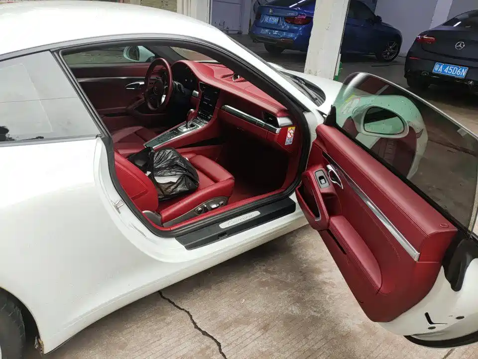Porsche 911 2016 Carrera 3.0T фото 8