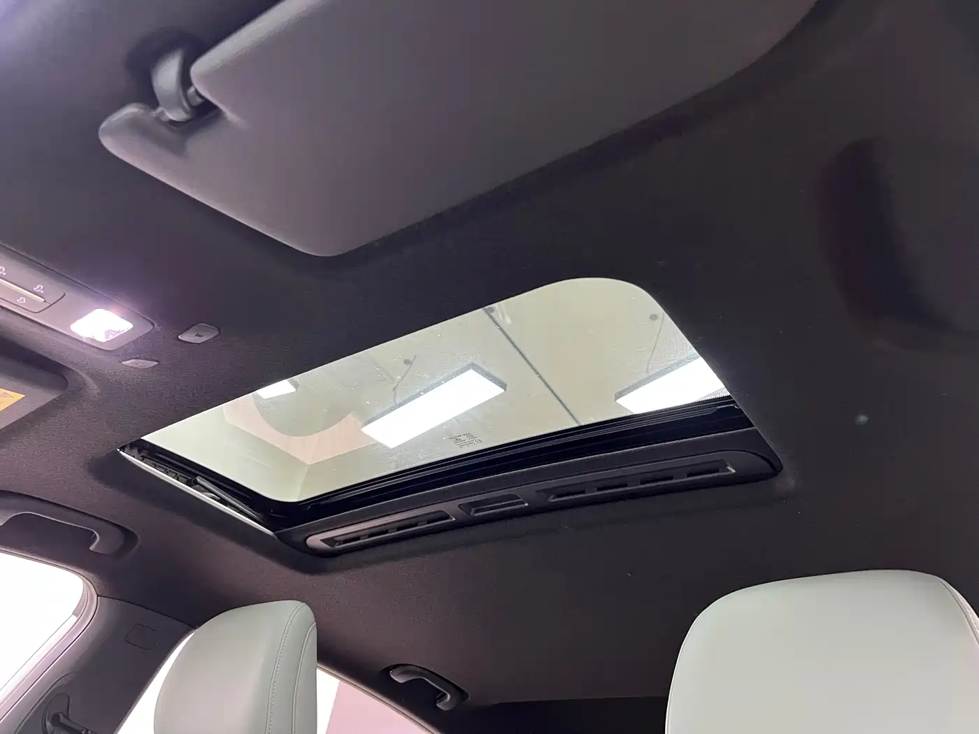 Roewe D6 2025 2025 520km Smart Edition