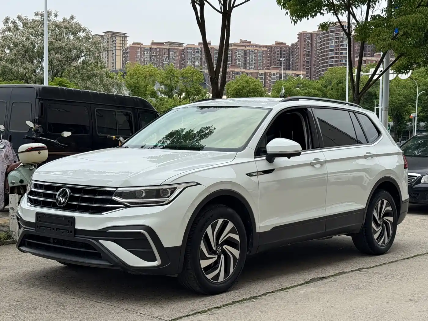 Volkswagen Tiguan L 2023 330TSI Auto 2WD Comfort Edition