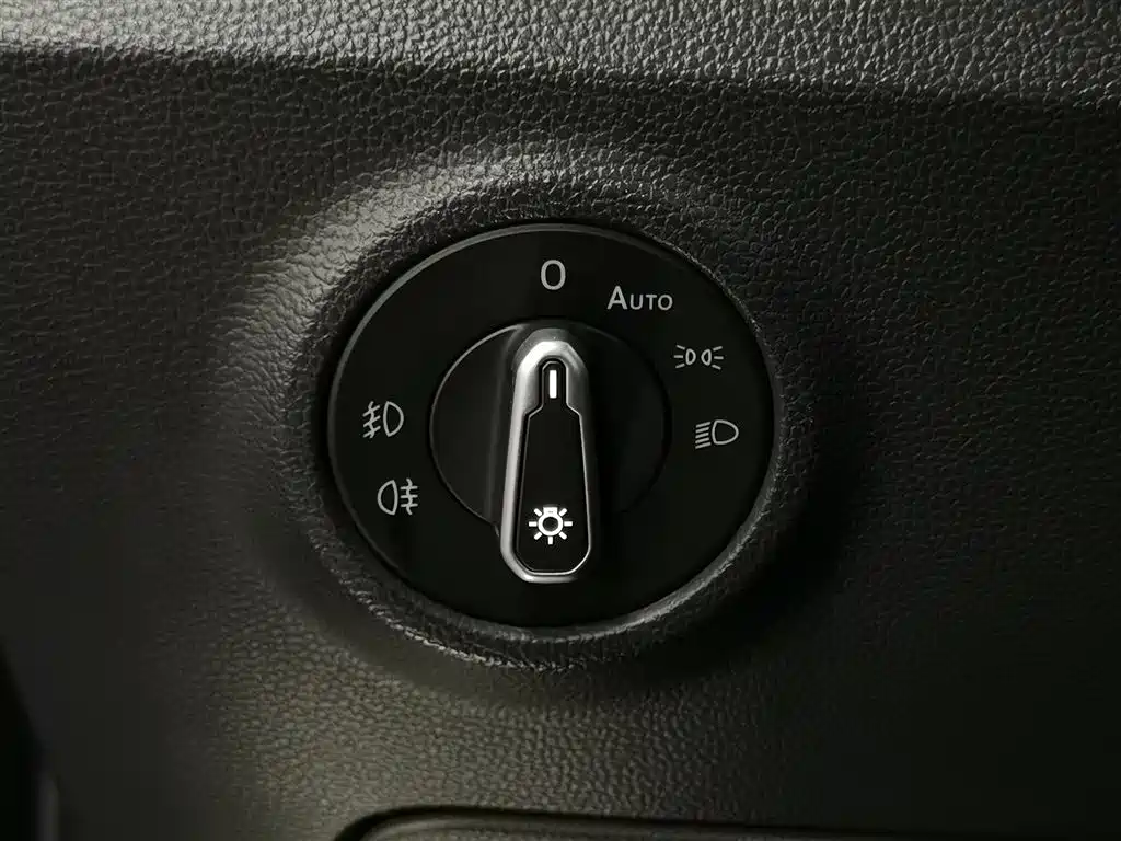 Volkswagen Tayron 2020 330TSI 2WD Luxury Smart Edition фото 21