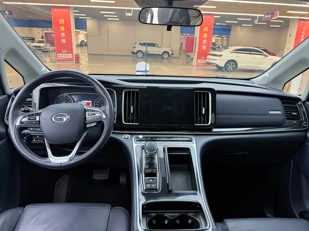 GAC Trumpchi Trumpchi M8 2023 Leading Series 390T Premium Edition фото 12