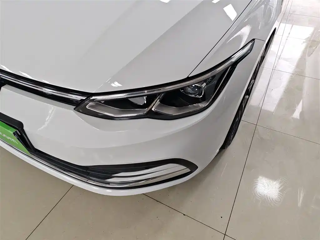 Volkswagen Golf 2021 280TSI DSG Pro фото 24