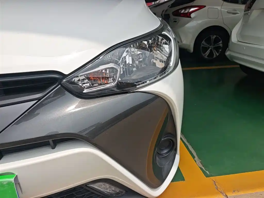 Toyota YARiS L Zhi Xuan 2016 Facelift 1.5E CVT Charming Edition фото 24