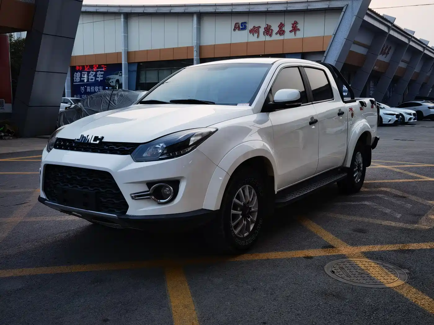 Jiangling Yuhu 3 2019 2018 2.5T Diesel 2WD Luxury Standard Wheelbase
