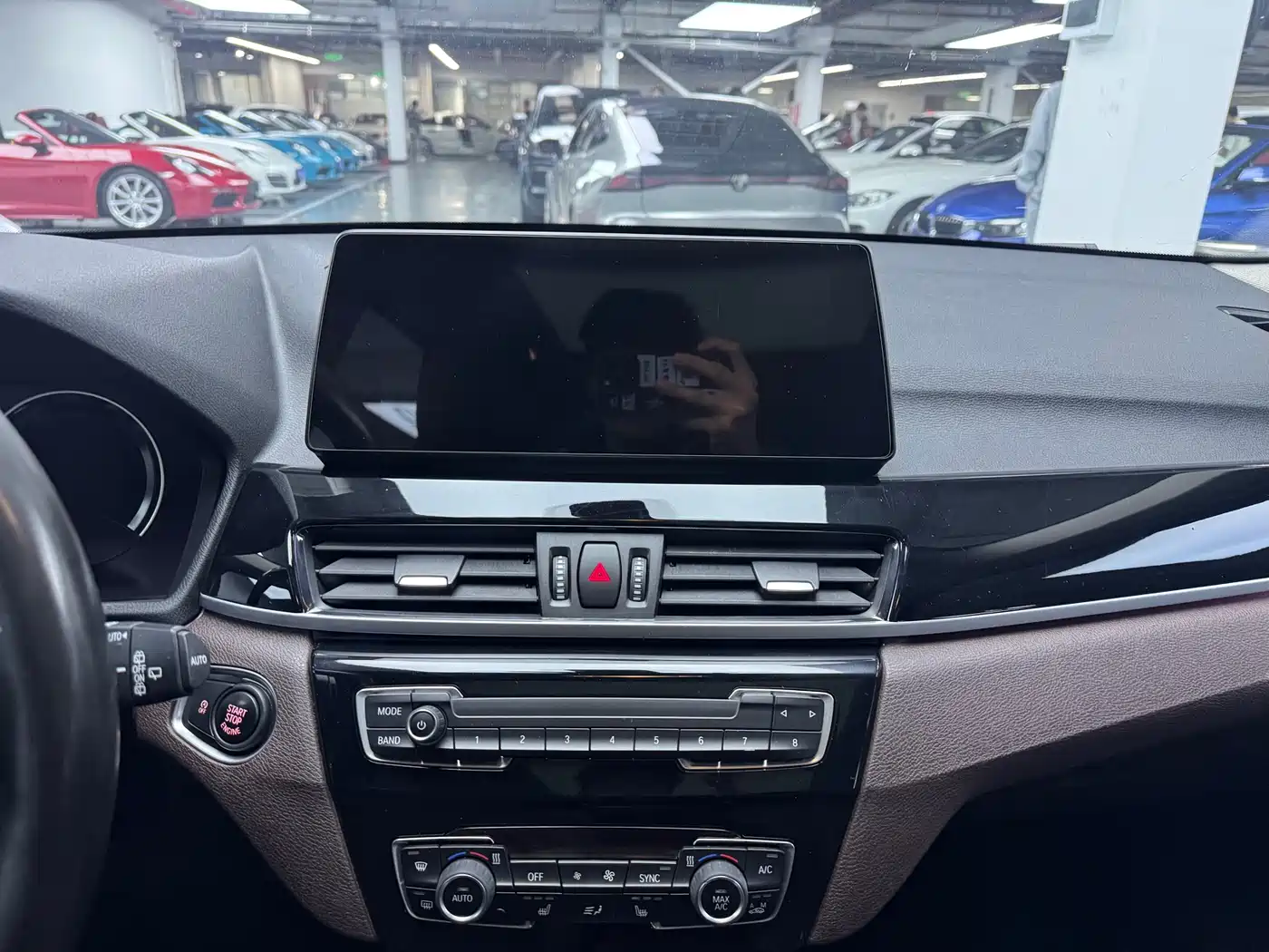 BMW X1 2022 sDrive25Li Leading фото 12