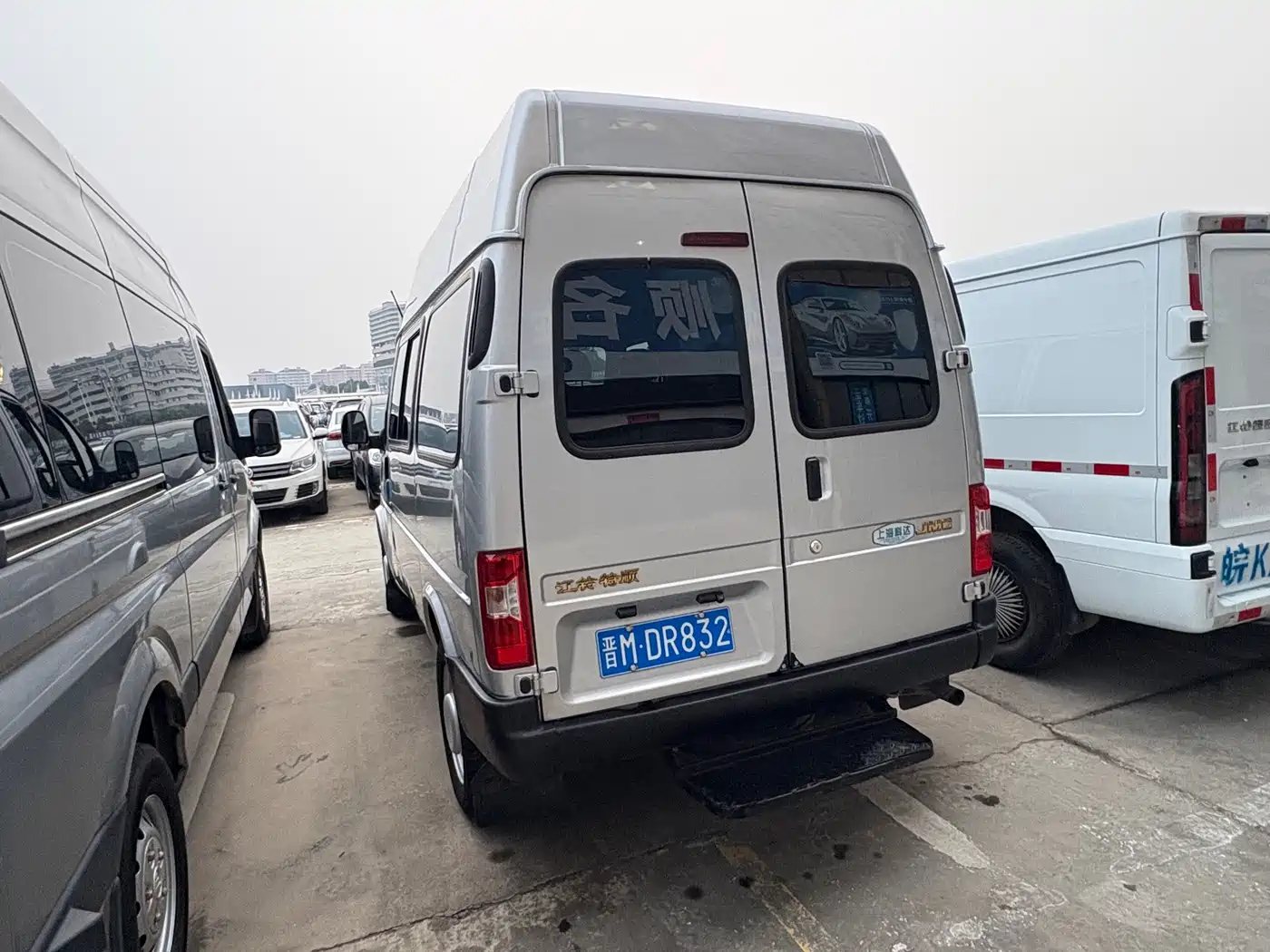 Jiangling Tesun 2023 2021 2.8T Space King Taurus Edition Short Wheelbase Medium-high Roof 6-seater Diesel China VI JX493