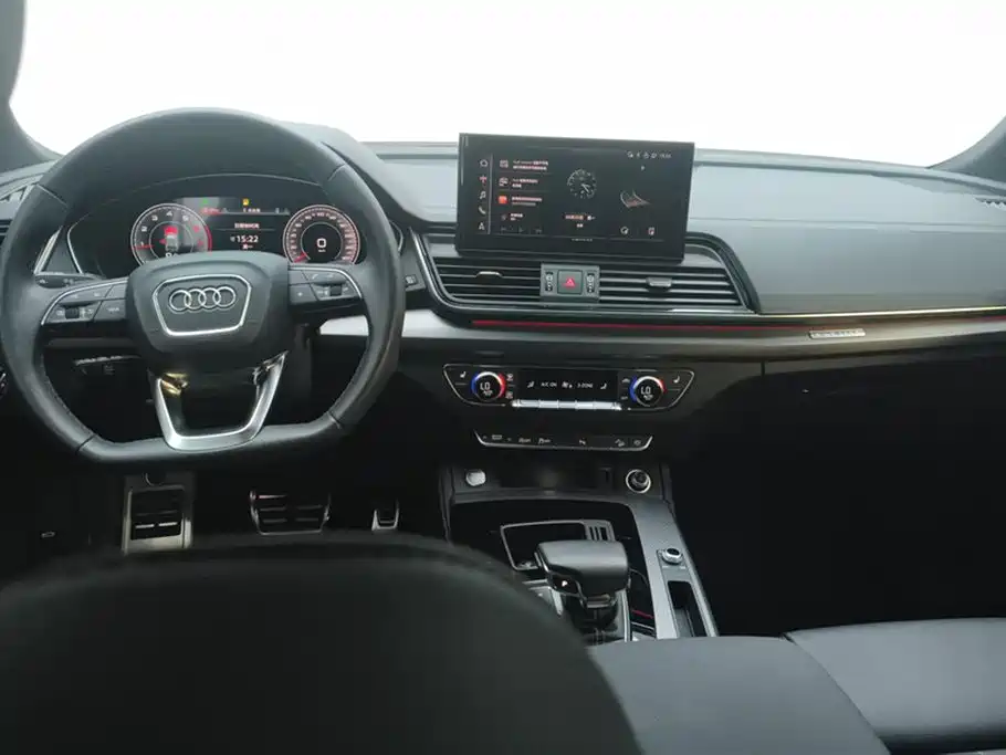 Audi Q5L 2023 40T Luxury Dynamic фото 12