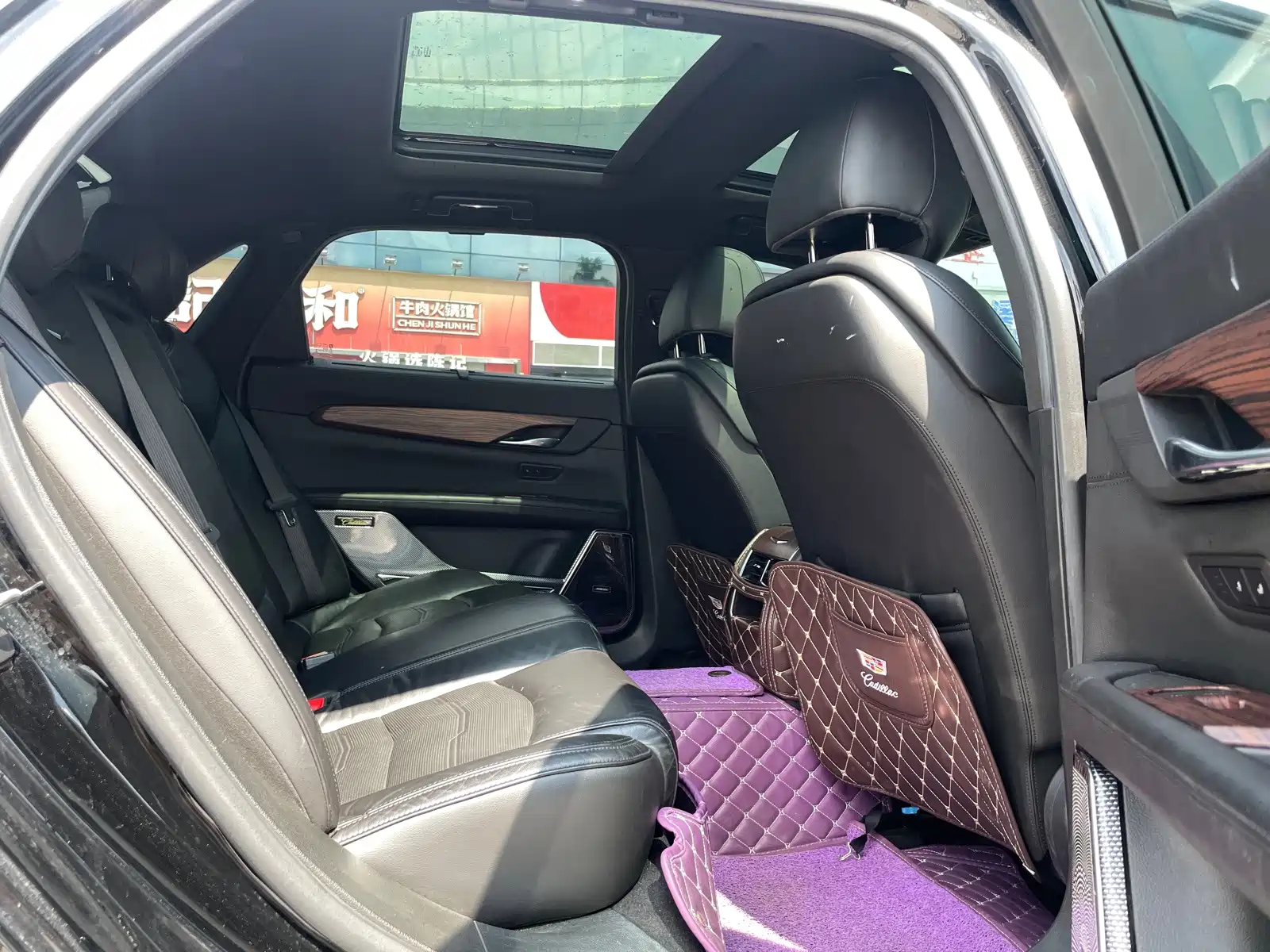 Фото 11 - Cadillac CT6