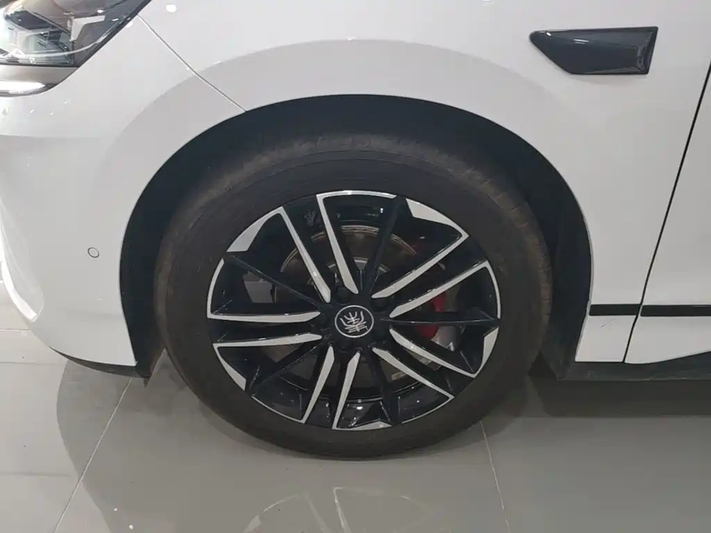 BYD Qin L 2025 2025 Model EV 545KM Excellence Edition