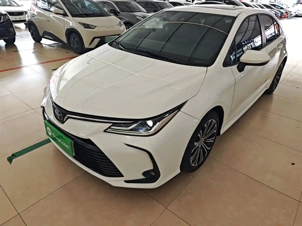 Toyota Corolla 2019 1.2T S-CVT Sport Edition фото 2