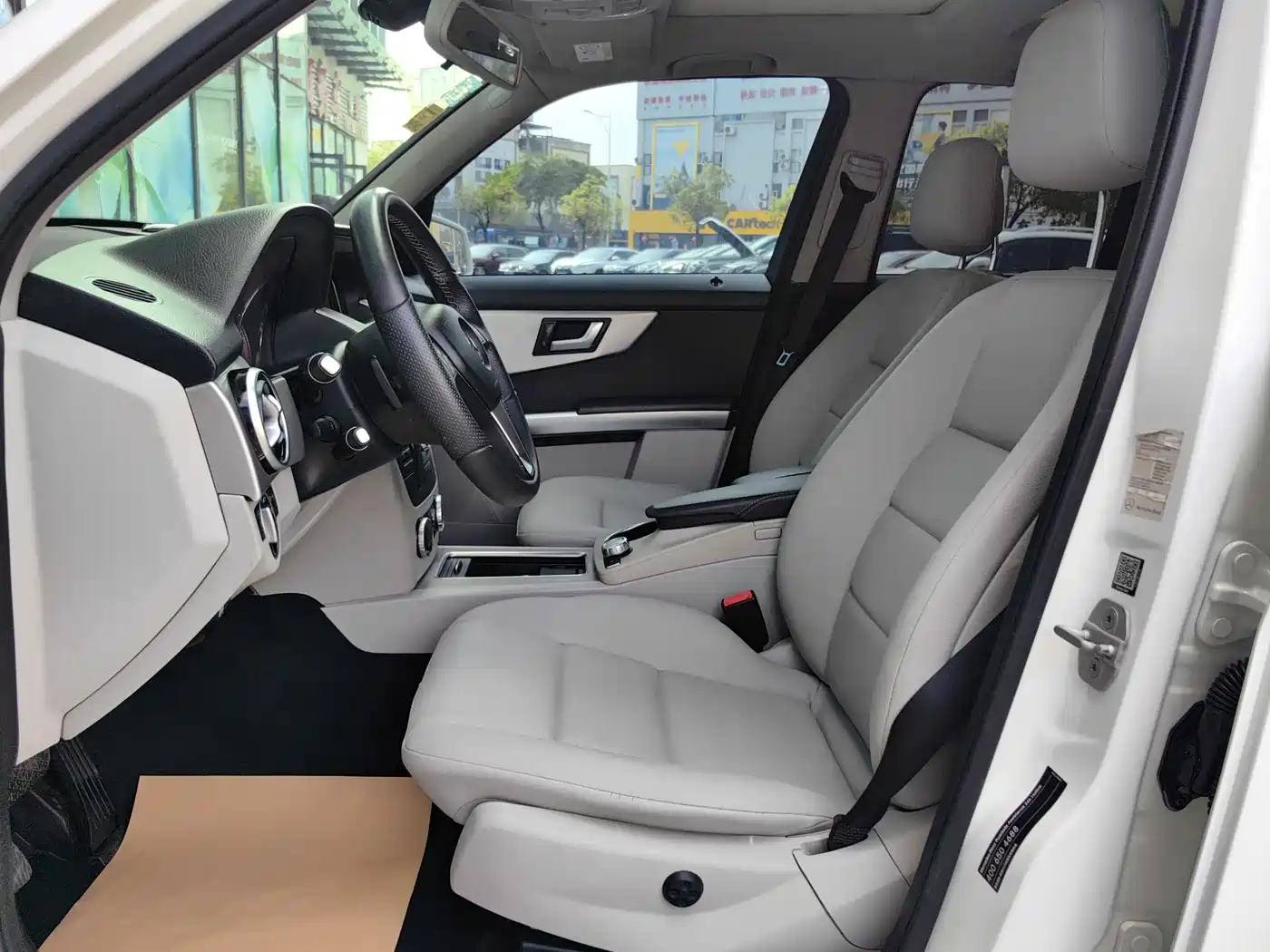 Mercedes-Benz GLK-Class 2014 GLK 260 4MATIC Dynamic фото 8