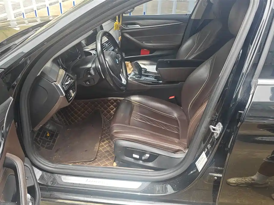 BMW 5 Series 2018 Facelift 530Li Leading Luxury Package фото 9