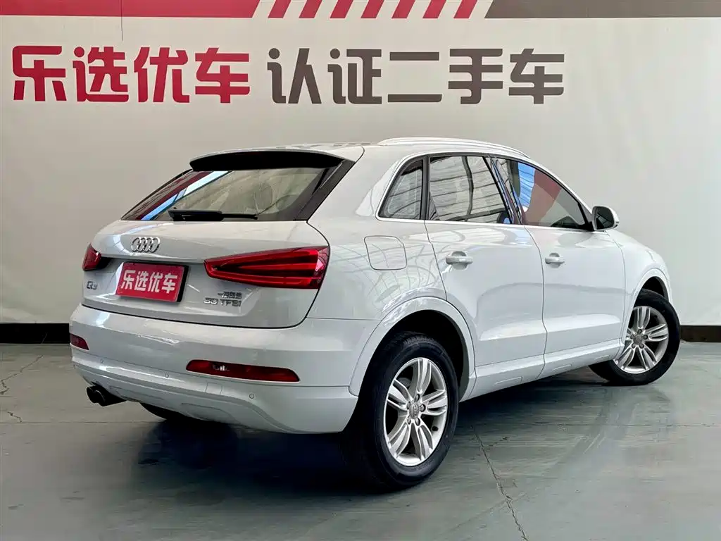 Audi Q3 2015 30 TFSI Comfort фото 4