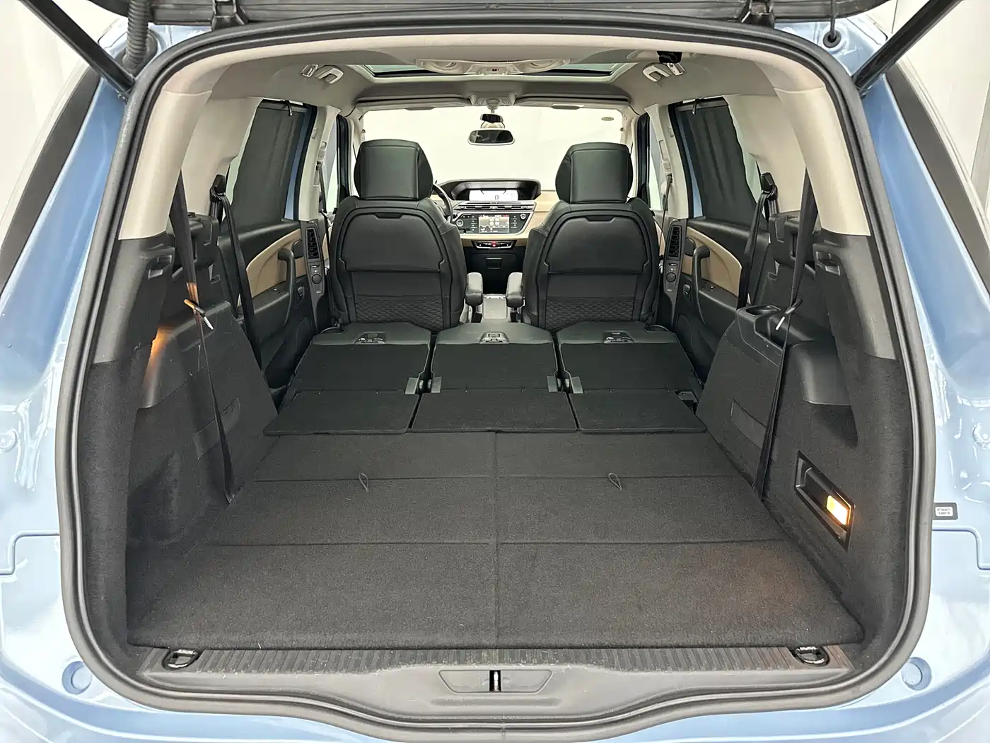 Citroën C4 Picasso 2015 Grand 1.6T Luxury 7-seater фото 52