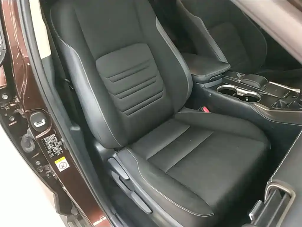 Lexus NX 2018 200 FWD Sharp Edition China VI фото 25