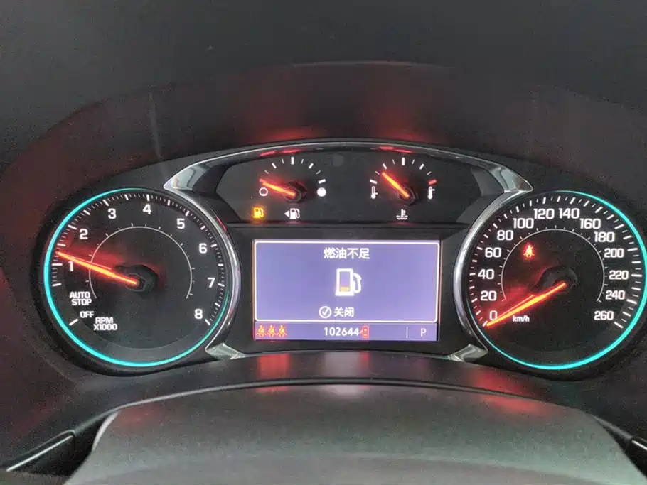 Chevrolet Equinox 2021 550T RS 4WD Intelligent Defender Edition фото 14